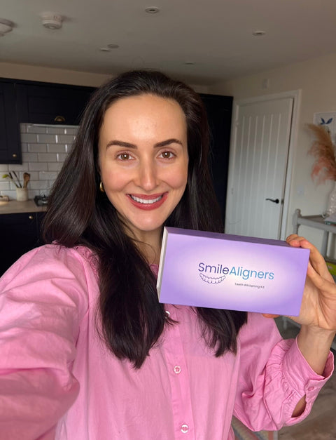Kit Smiling Smile Kit – Smile Aligners Ltd